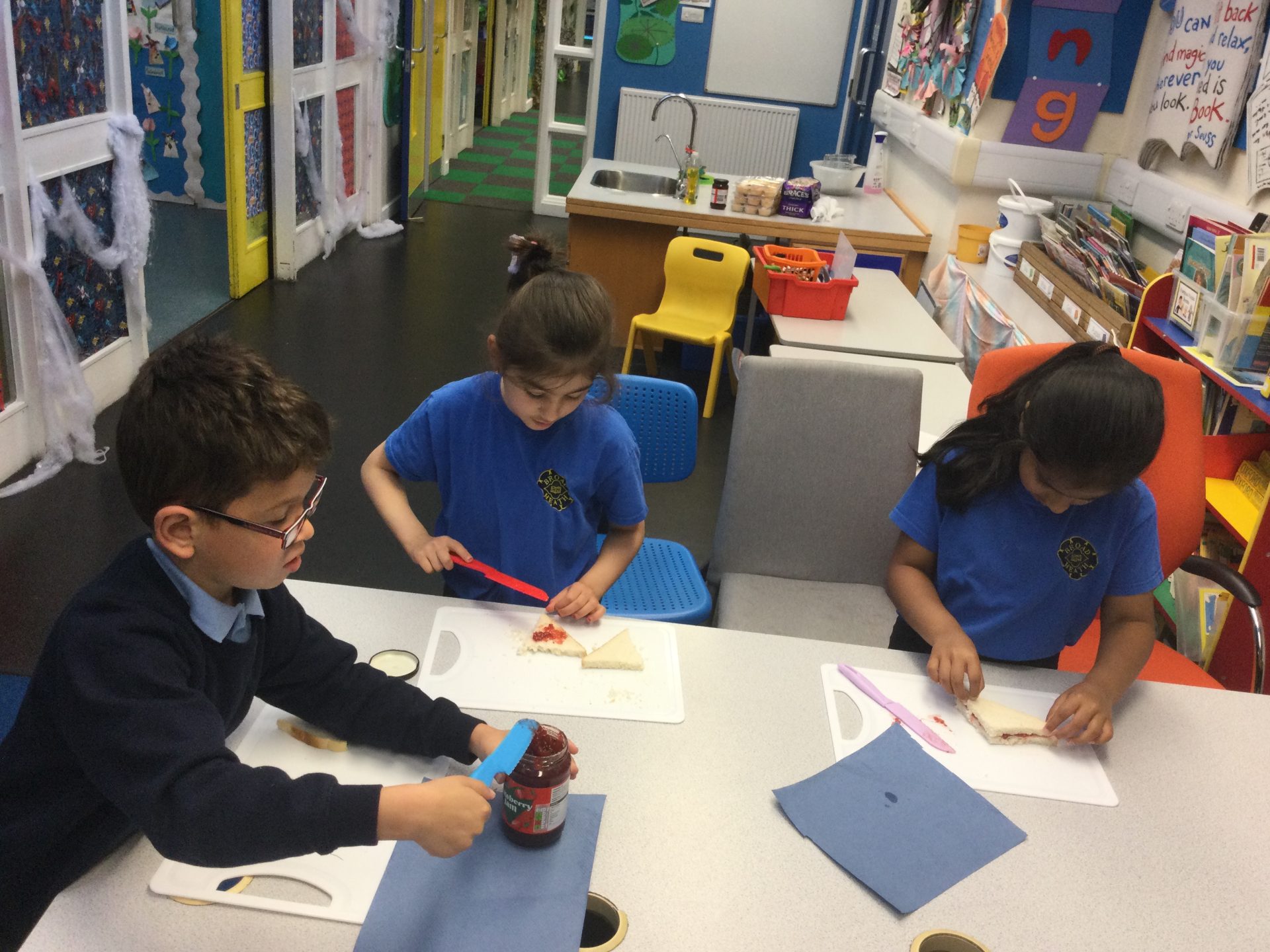 2-red-s-well-being-day-broad-heath-primary-school